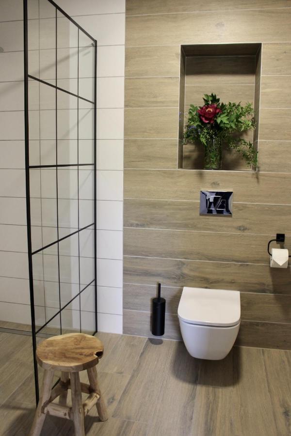 Garden Loft Villa Roczyny Ngoại thất bức ảnh