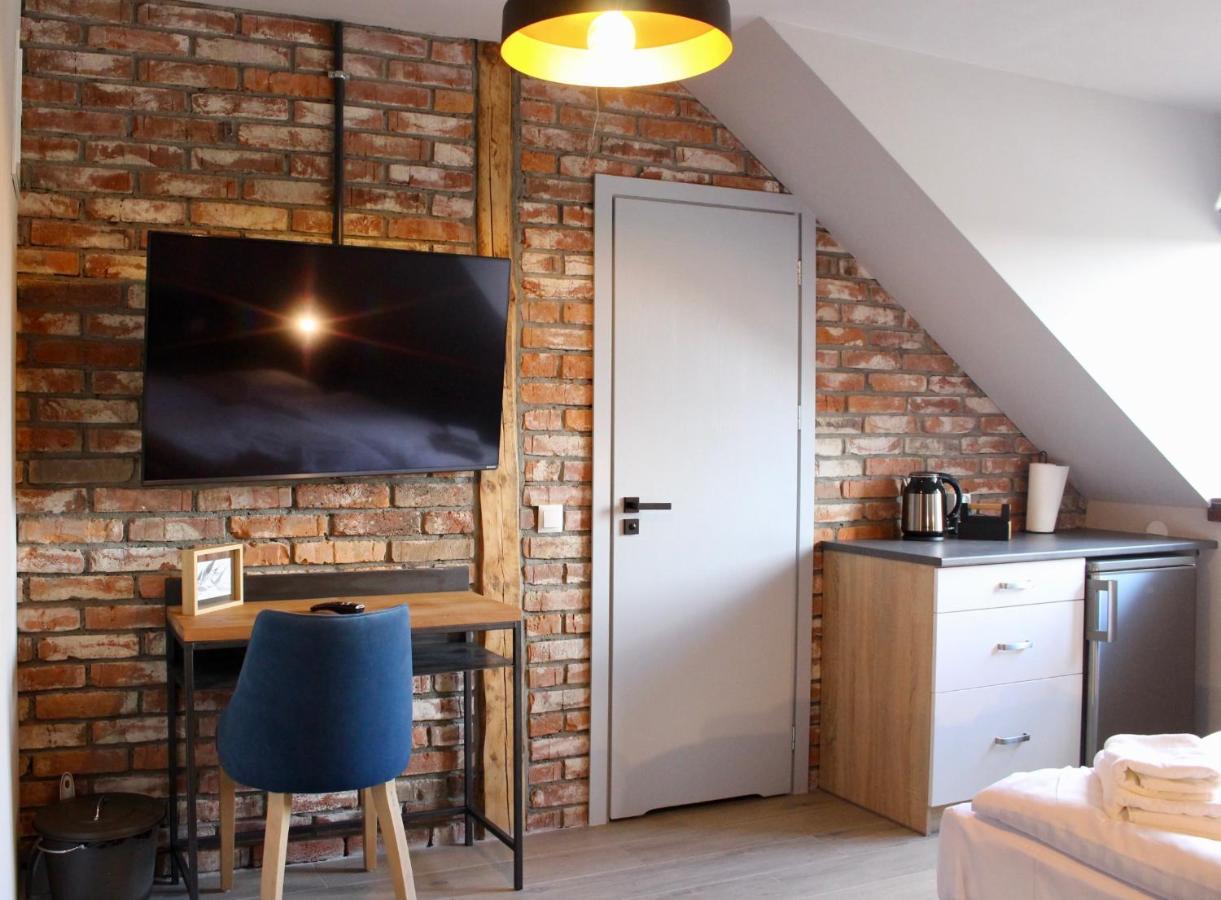 Garden Loft Villa Roczyny Ngoại thất bức ảnh