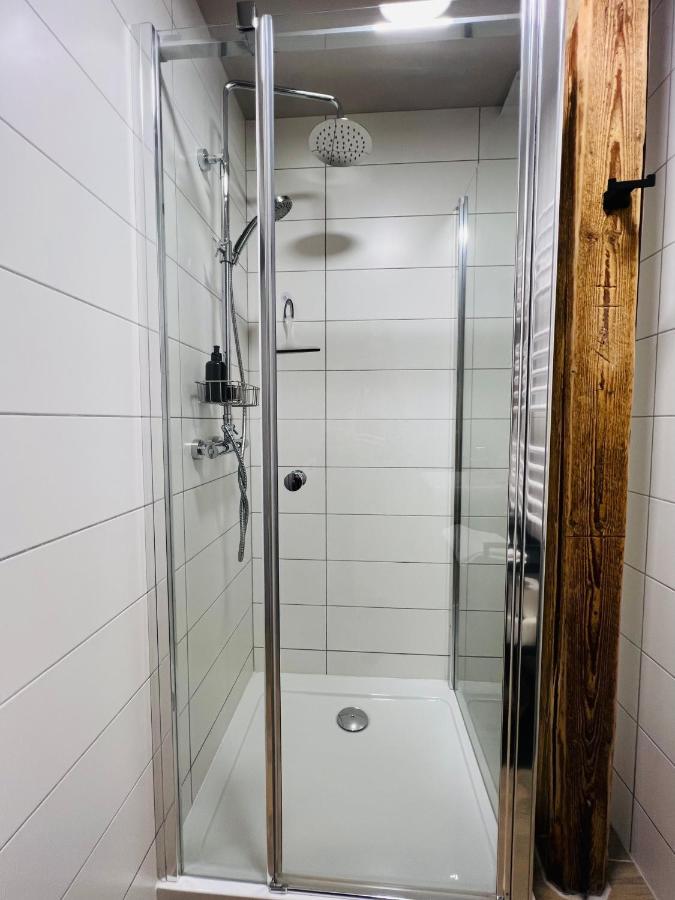 Garden Loft Villa Roczyny Ngoại thất bức ảnh